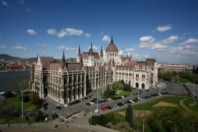 Венгрия одобряет российскую вакцину Sputnik V