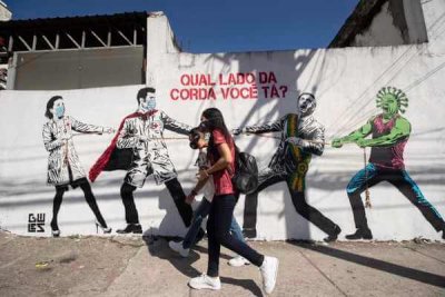 В Бразилии от коронавируса погибли четыреста тысяч человек