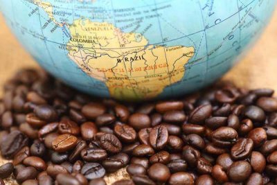 Продуктовые сети сообщили о возможном увеличении цен на кофе