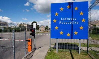 Евросоюз заявляет, что мигранты на границе Беларуси прибывают из России