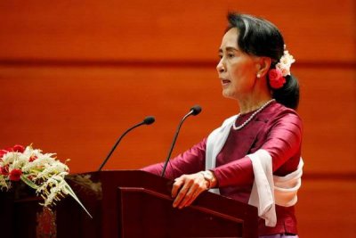 Суд Мьянмы приговорил свергнутого лидера к четырем годам тюрьмы
