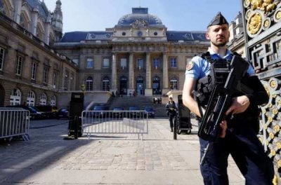 Мужчина, обвиняемый в парижских терактах, отрицает причастность к убийствам