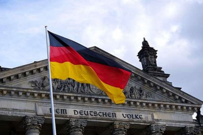Германия собирается возобновить масочный режим