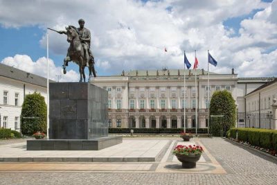Кремль обвинил правительство Польши в «экстремизме»