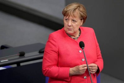 Меркель встала на защиту газовых сделок с Россией