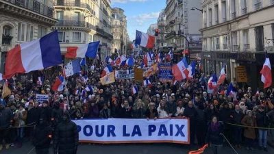 Во Франции прошли протесты против НАТО