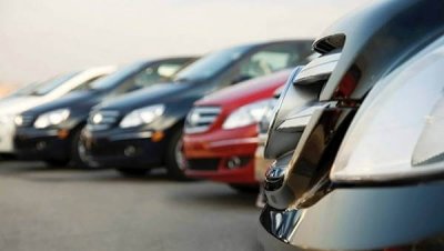 Россия и Белоруссия больше не смогут покупать машины через Грузию