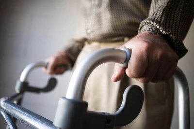 Недостаток кадров хотят компенсировать за счет инвалидов