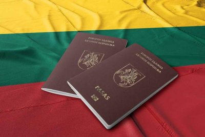 В Литве аннулировали ВНЖ россиянина из-за частых поездок на родину