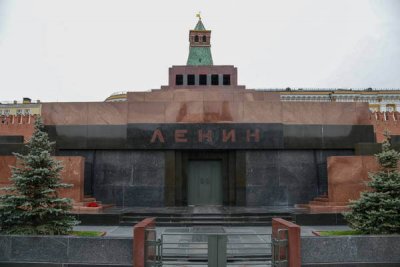Коммунисты выступили против телеканала «Спас» из-за фильма о Ленине