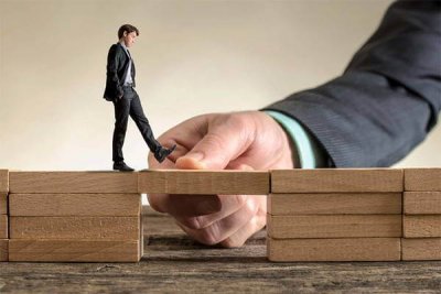 Отсрочка вместо поддержки: почему новые меры для малого бизнеса вызывают вопросы у предпринимателей