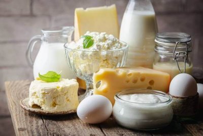 Рынок молочной продукции в России показал первое падение за годы: что происходит?