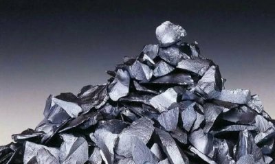 Крупнейший в России завод по производству кремния приостанавливает работу